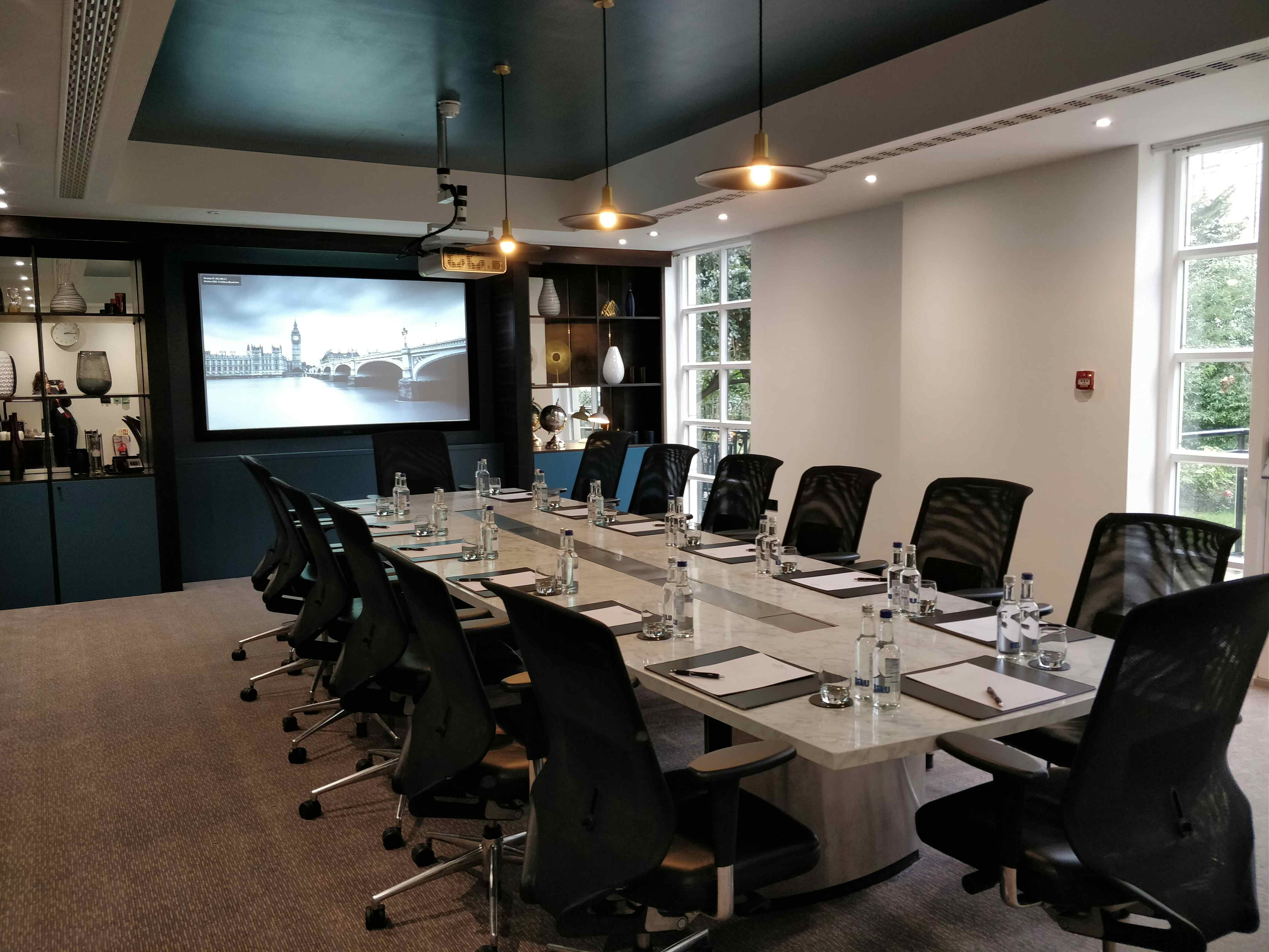 Executive Boardroom, DoubleTree by Hilton - Kensington